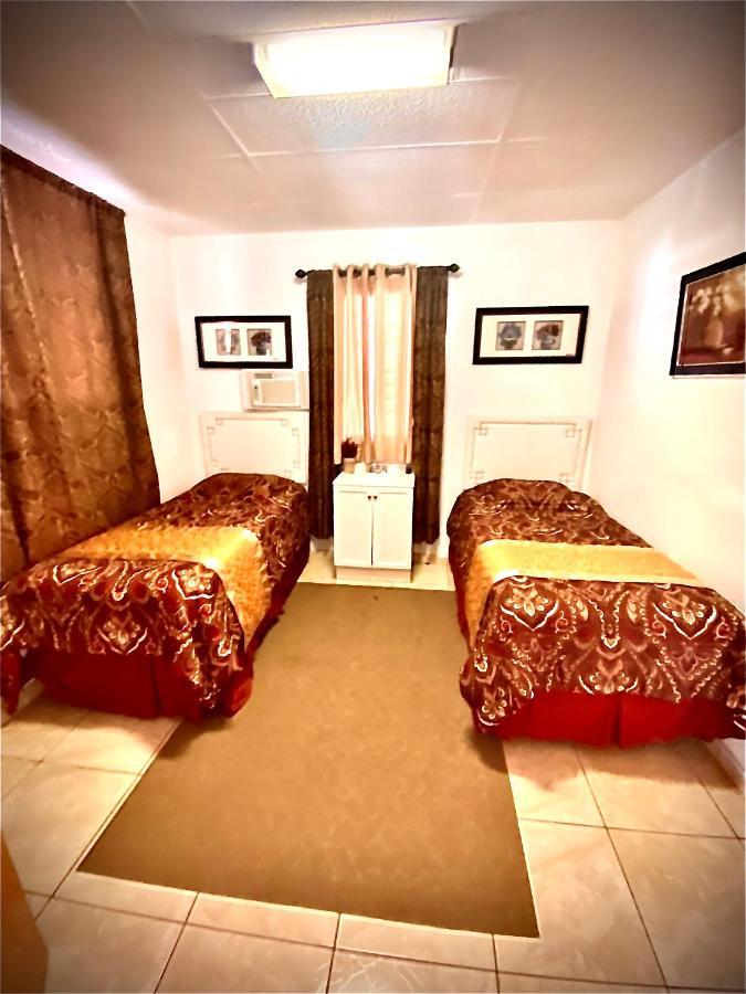 Sabana Grande Great Savannah Guesthouse מראה חיצוני תמונה